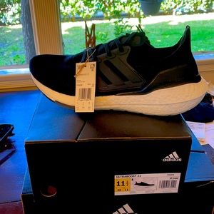Ultraboost 21 Black brand new in the box